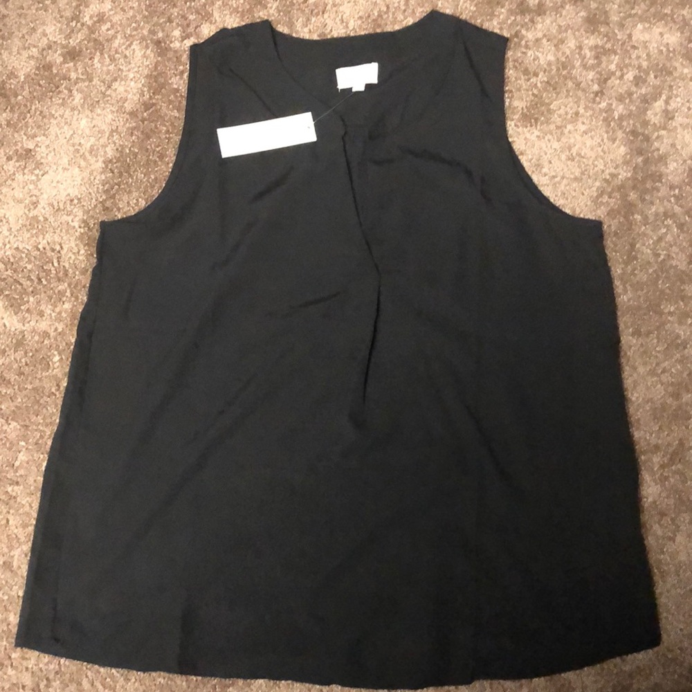 Black sleeveless top